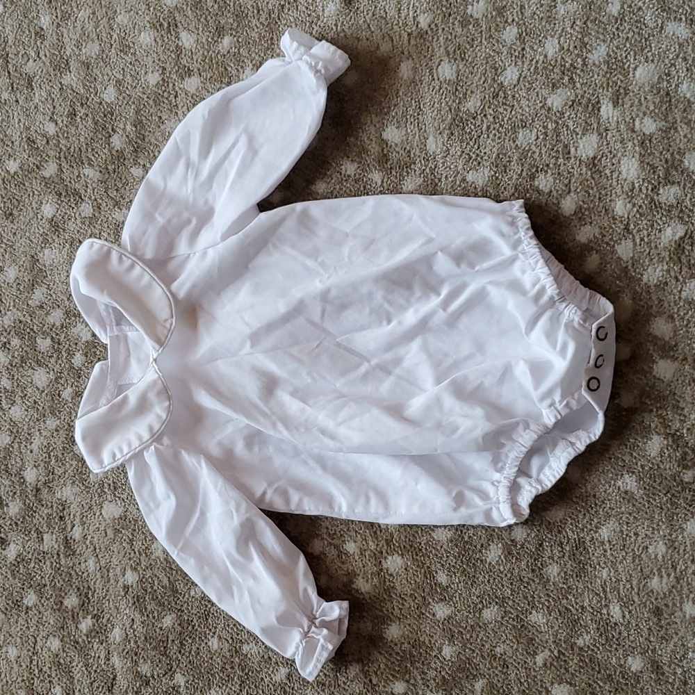 The Beaufort Bonnet Company - White Collared Onsie w/ Long Sleeves | 0-6M